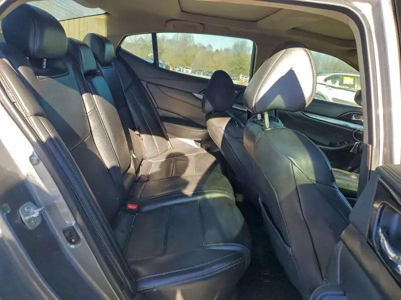 2019 NISSAN MAXIMA S  