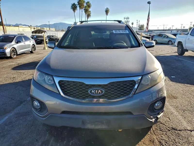 2012 KIA SORENTO BASE  