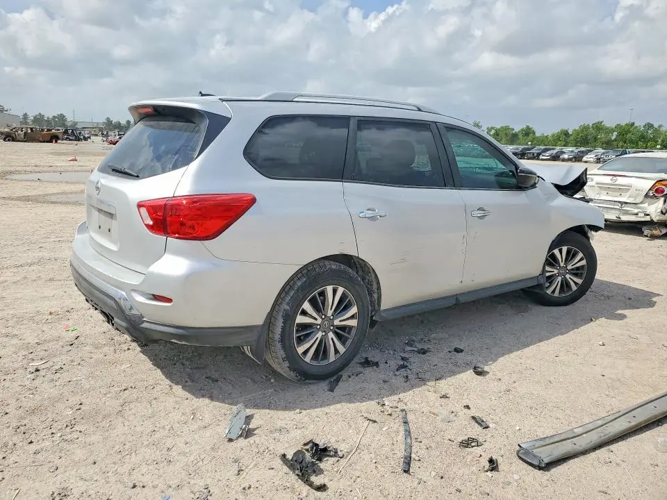 2017 NISSAN PATHFINDER S  