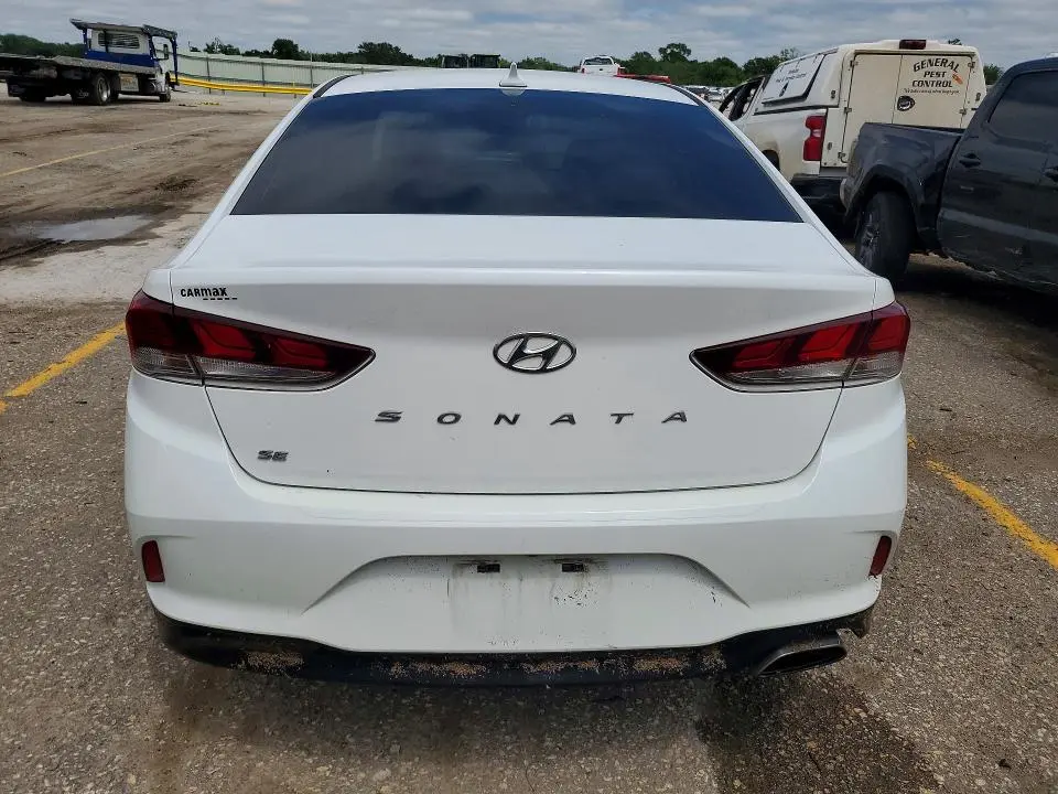 2019 HYUNDAI SONATA SE  