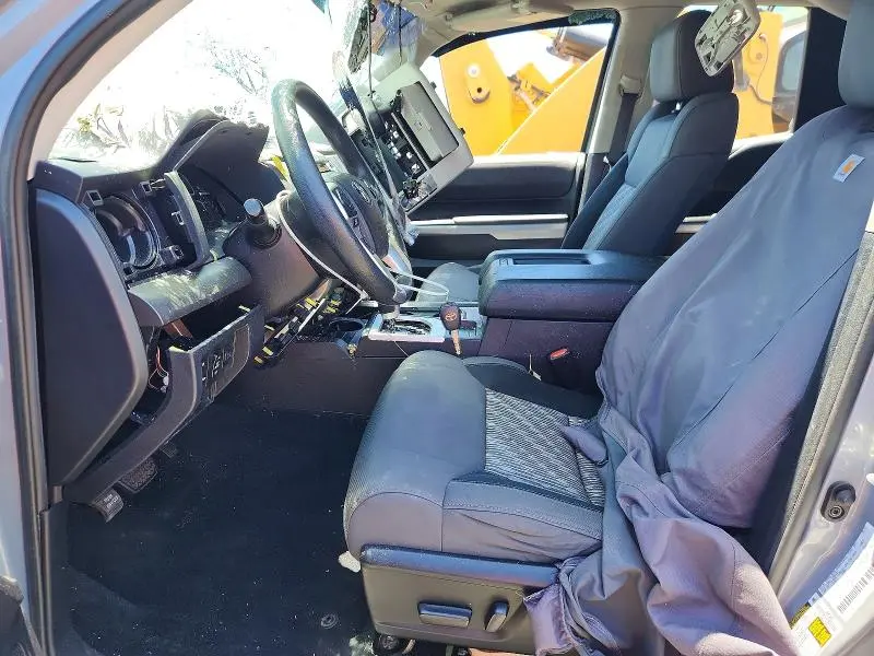 2021 TOYOTA TUNDRA SR5  