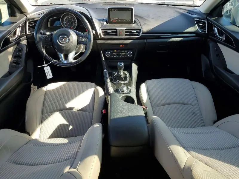 2016 MAZDA 3 TOURING  