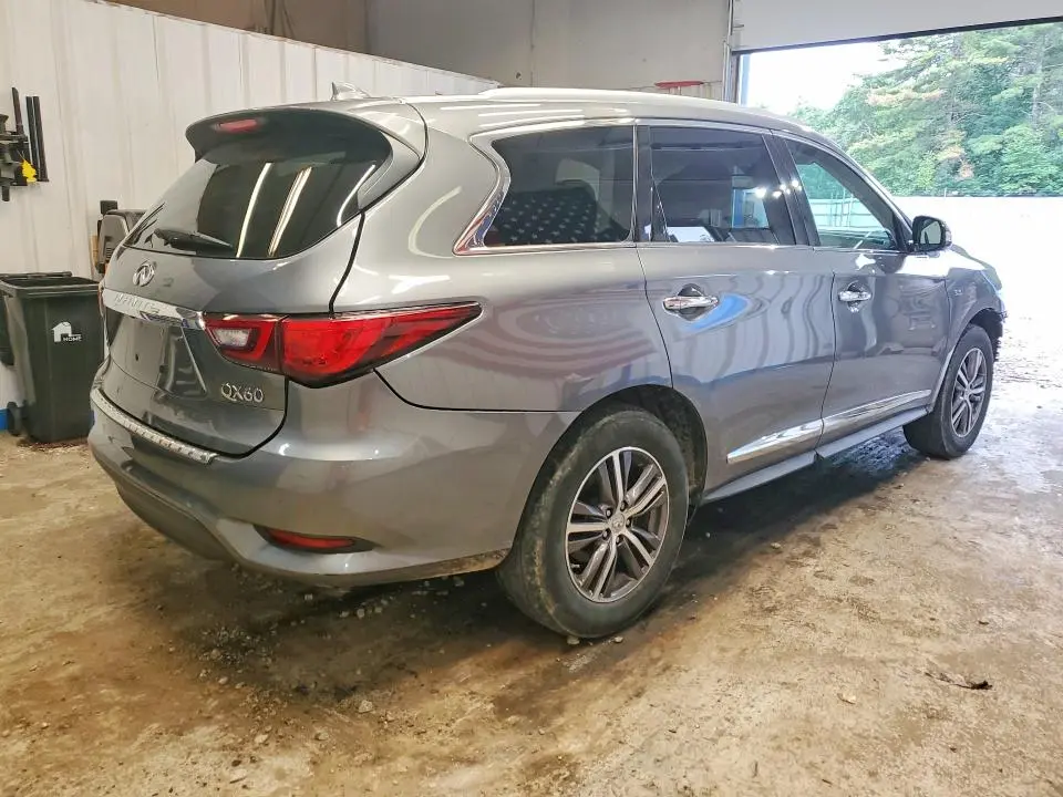 2019 INFINITI QX60 LUXE  