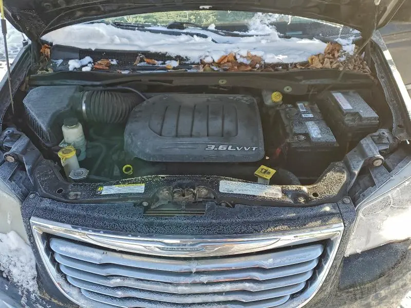 2012 CHRYSLER TOWN & COUNTRY TOURING  