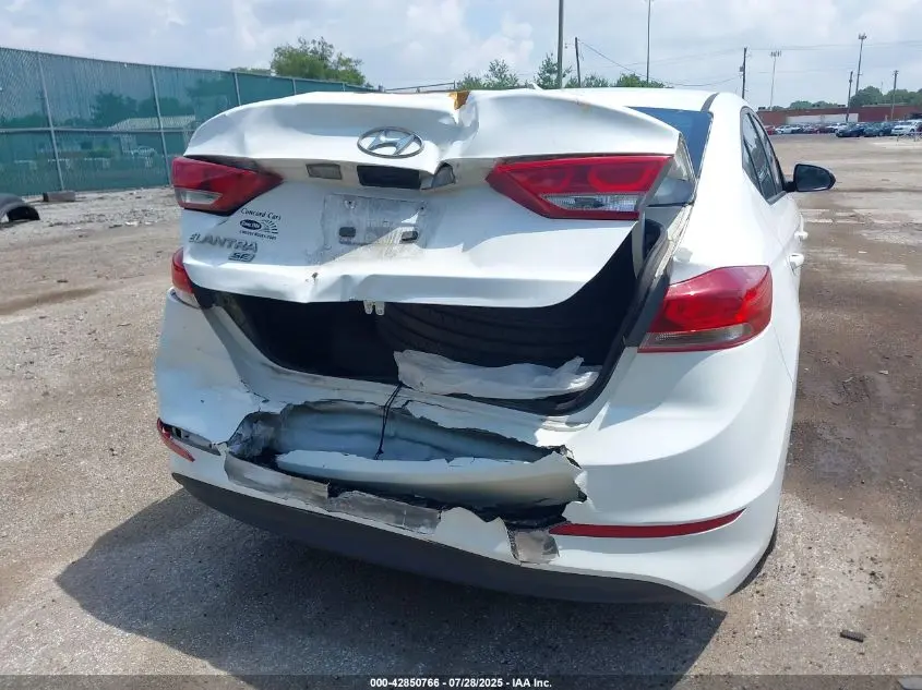 2017 HYUNDAI ELANTRA SE
