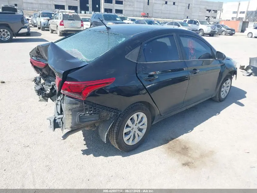 2022 HYUNDAI ACCENT SE
