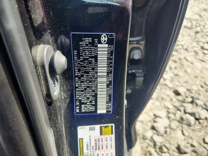 2021 TOYOTA COROLLA XLE  