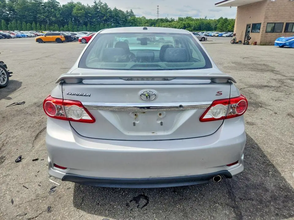 2013 TOYOTA COROLLA   