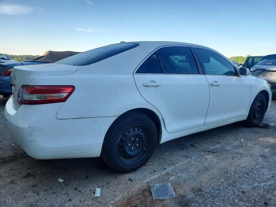 2010 TOYOTA CAMRY BASE  