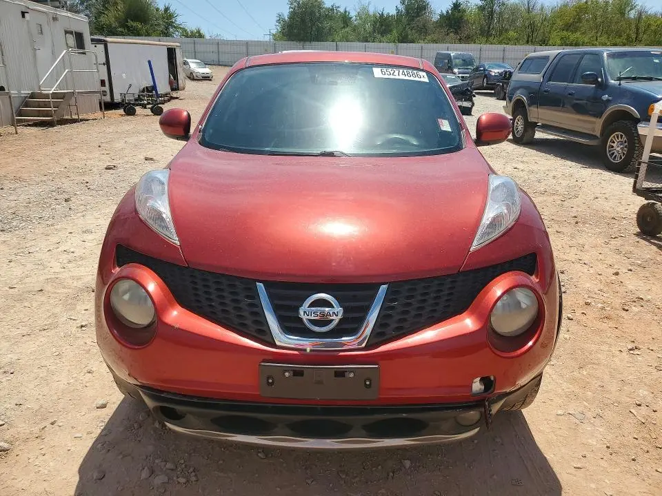 2013 NISSAN JUKE S  