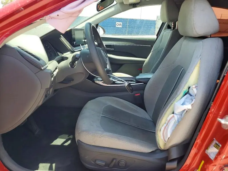 2021 HYUNDAI SONATA SE   