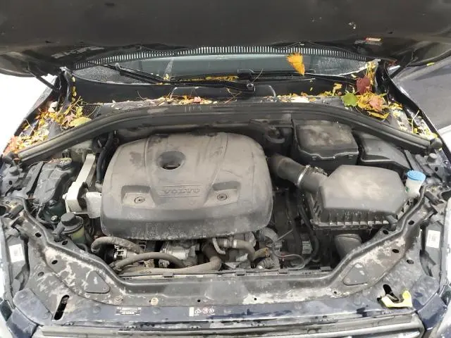 2017 VOLVO XC60 T5 PREMIER  