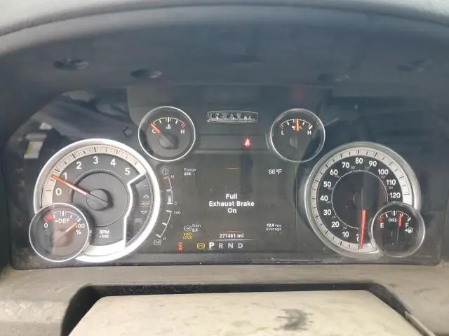 2014 RAM 3500 SLT  