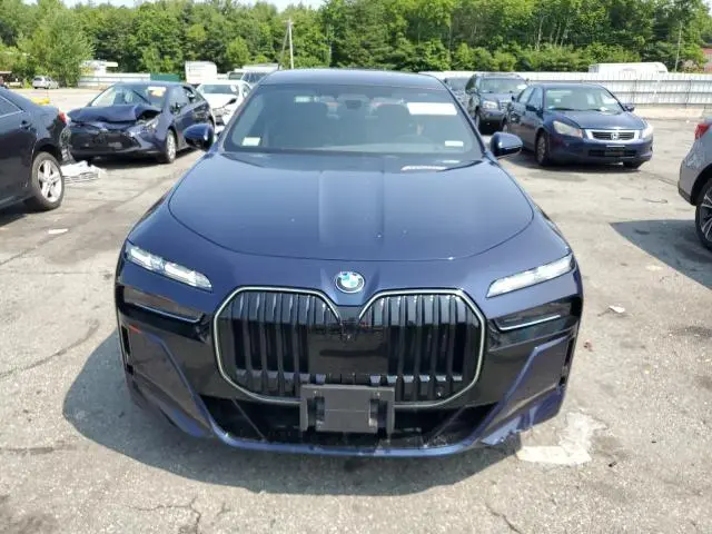 2024 BMW 760 XI  