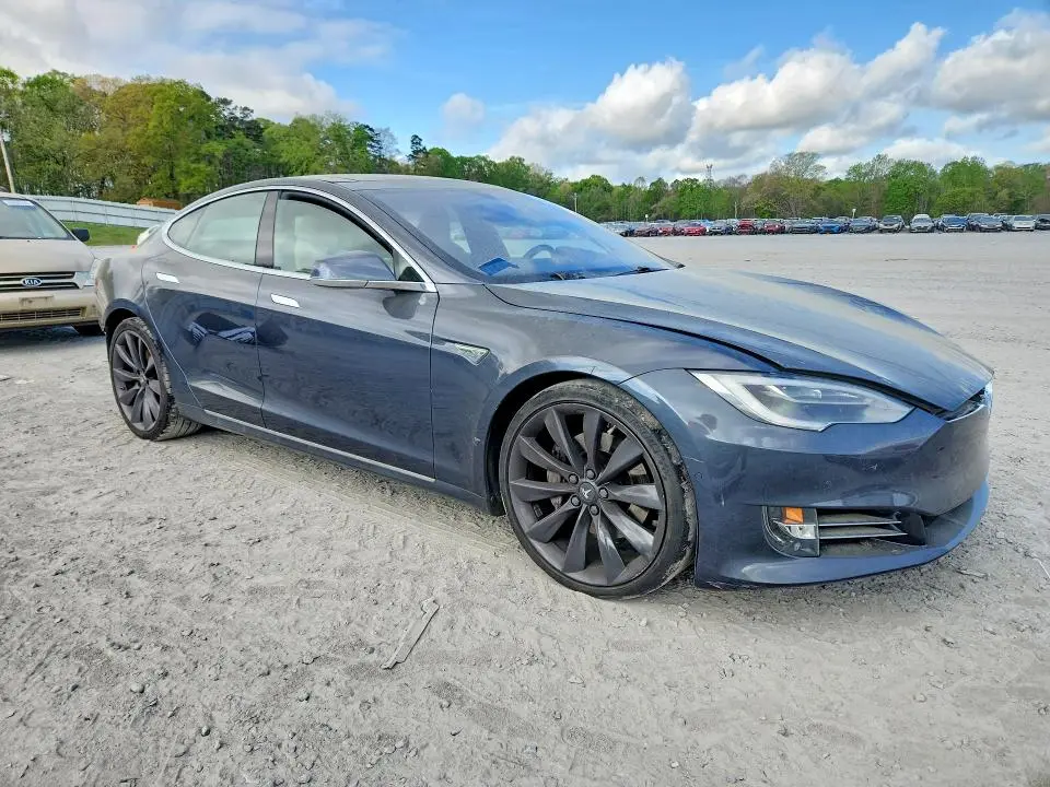 2016 TESLA MODEL S   