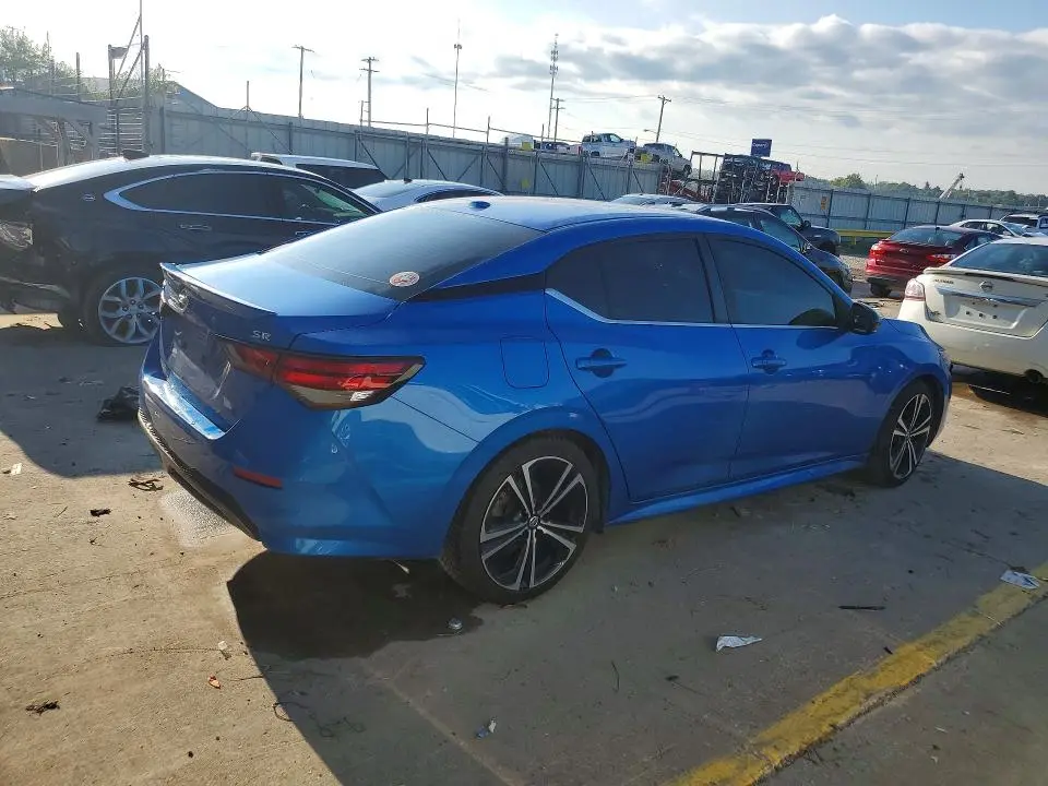 2022 NISSAN SENTRA SR  