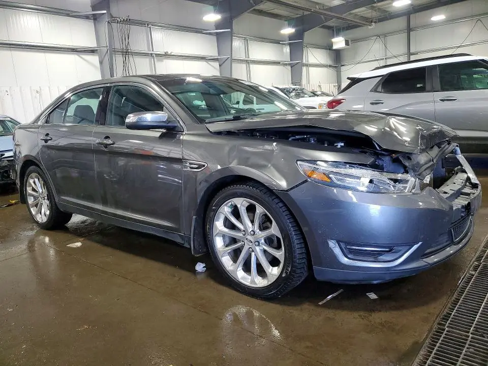 2015 FORD TAURUS LIMITED  