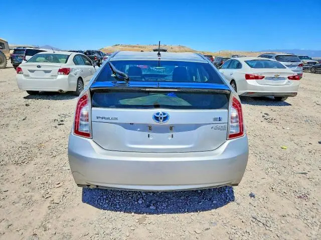 2015 TOYOTA PRIUS TWO  