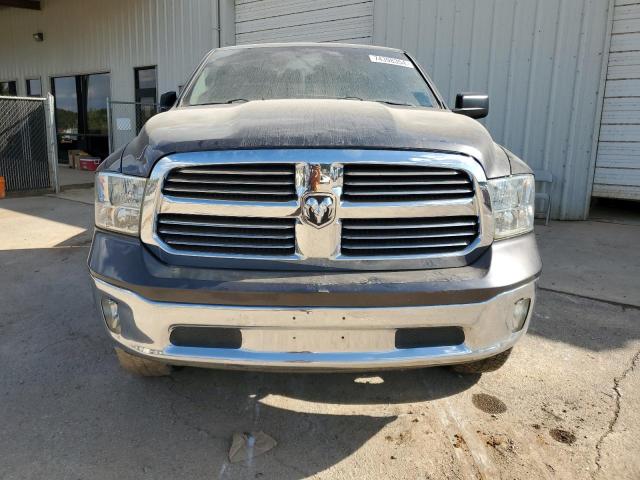 2015 RAM 1500 SLT