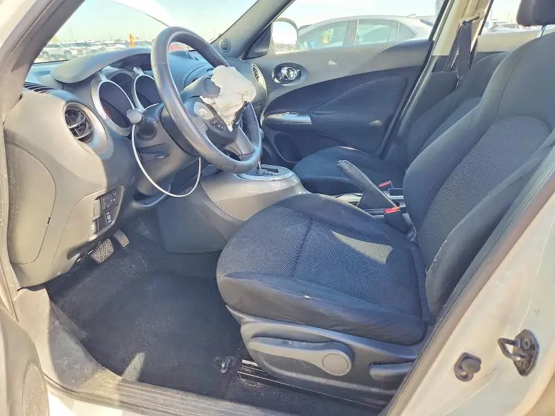 2013 NISSAN JUKE S  