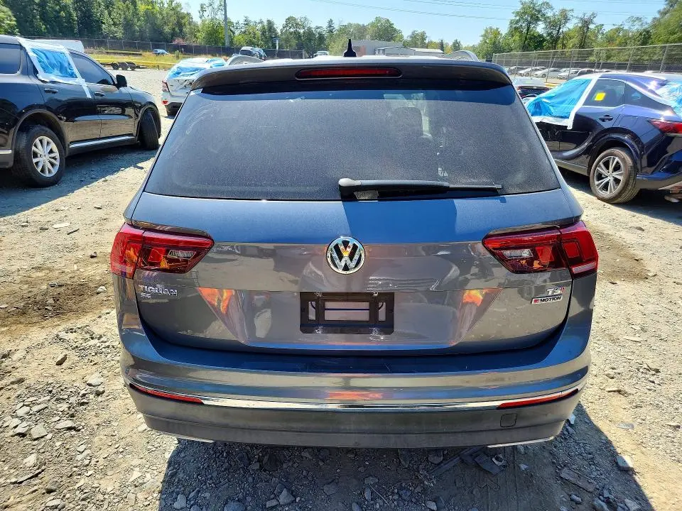 2018 VOLKSWAGEN TIGUAN SE  