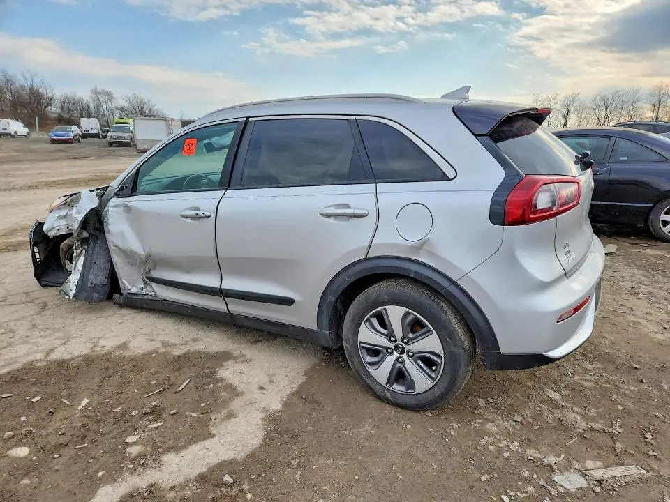 2017 KIA NIRO EX  