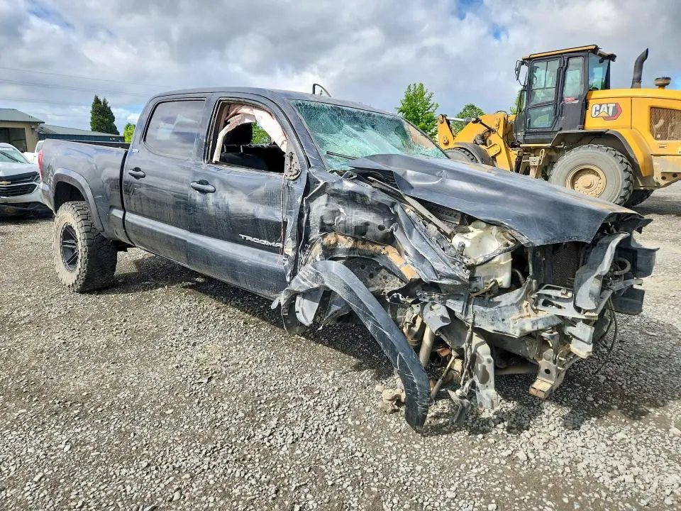 2016 TOYOTA TACOMA SR5 V6  