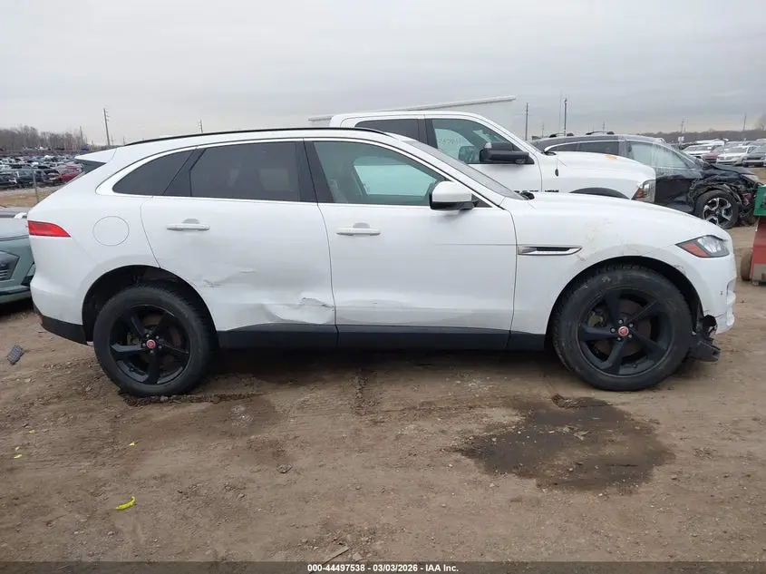 2018 JAGUAR F-PACE 30T PRESTIGE
