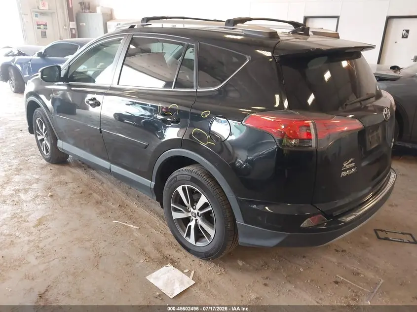 2018 TOYOTA RAV4 XLE