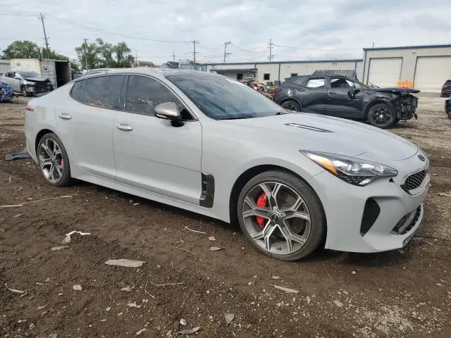 2020 KIA STINGER GT2  