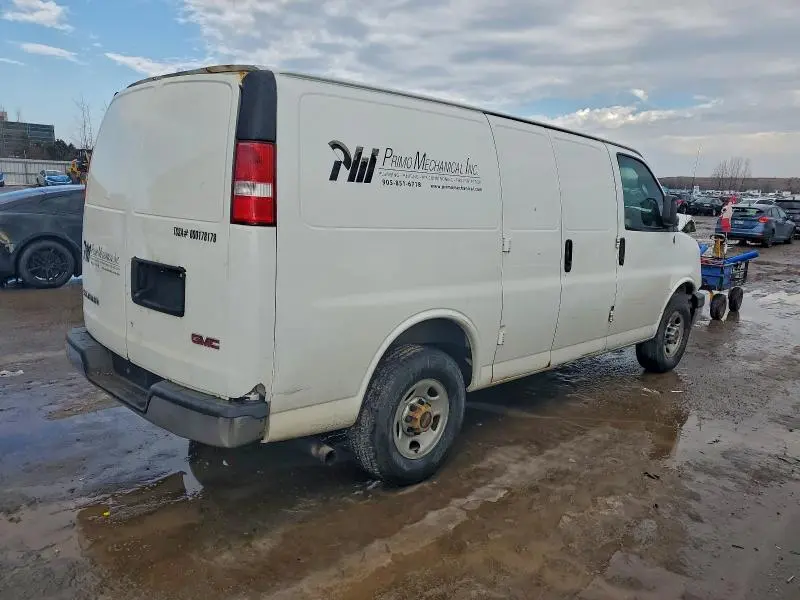 2017 GMC SAVANA G2500  