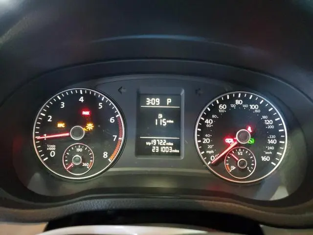 2015 VOLKSWAGEN PASSAT S  