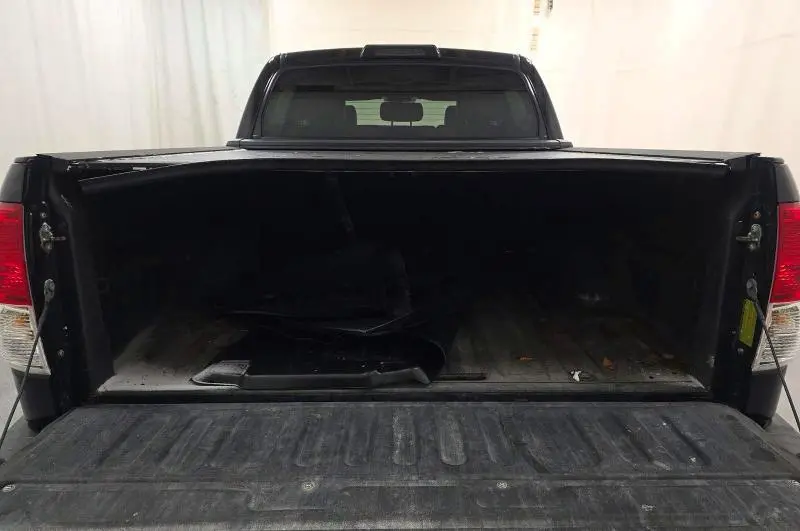 2013 TOYOTA TUNDRA PLATINUM  