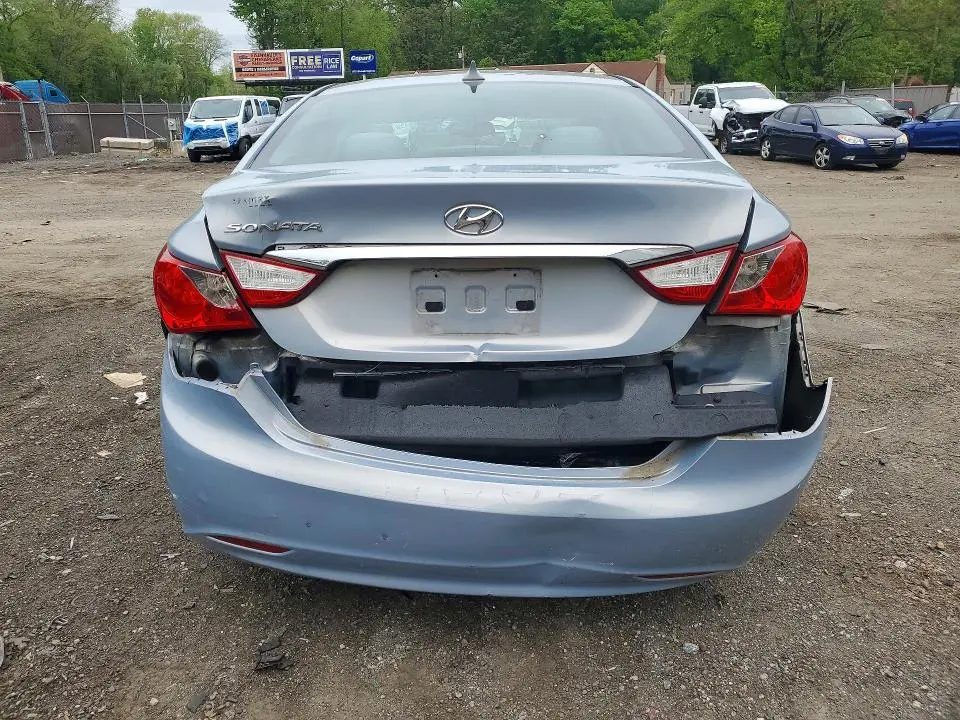 2013 HYUNDAI SONATA GLS  