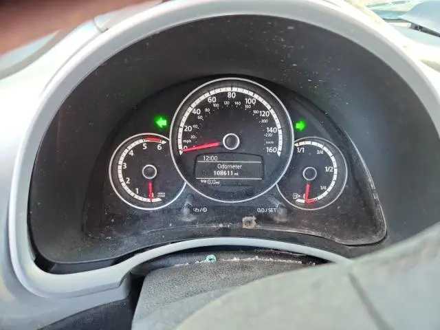 2014 VOLKSWAGEN BEETLE   