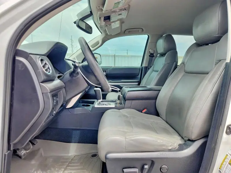 2014 TOYOTA TUNDRA CREWMAX SR5  