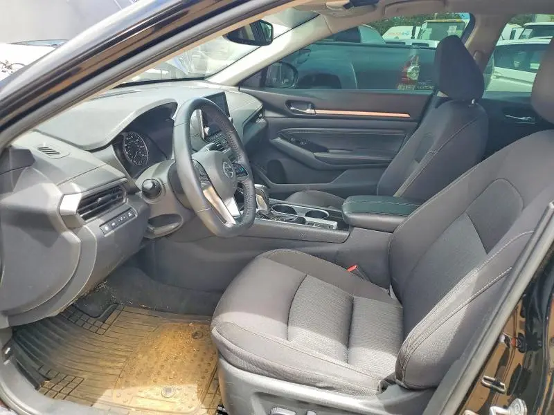 2020 NISSAN ALTIMA SV  