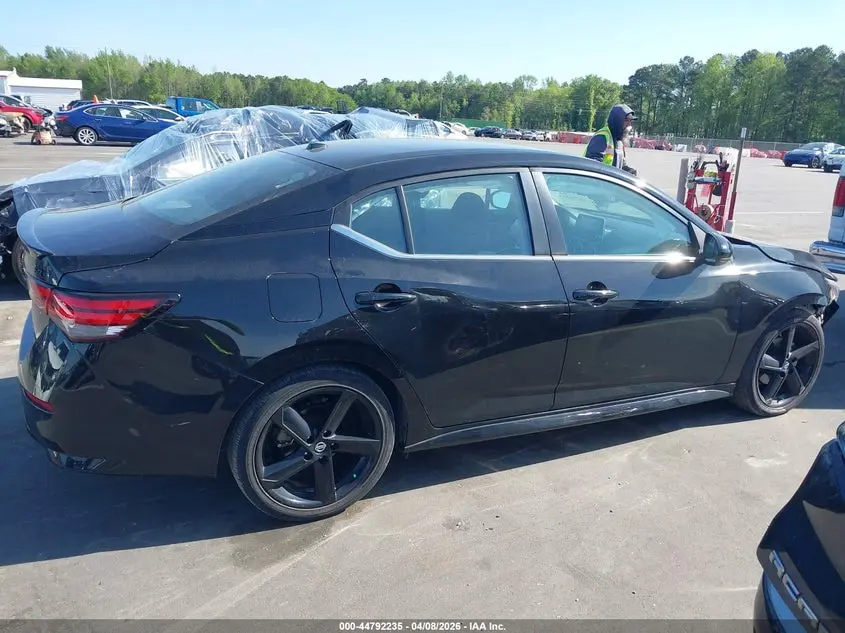 2023 NISSAN SENTRA SR XTRONIC CVT