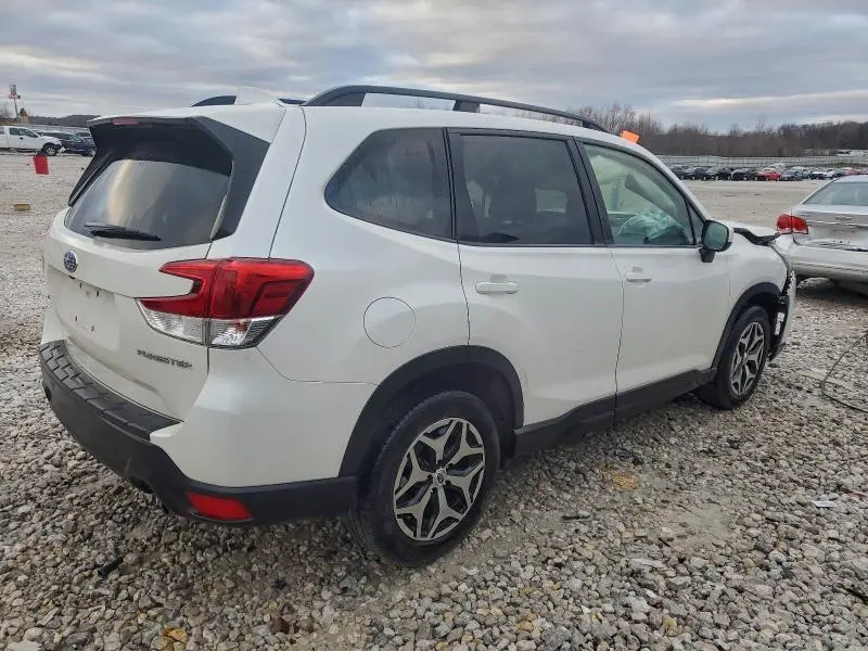 2019 SUBARU FORESTER PREMIUM  