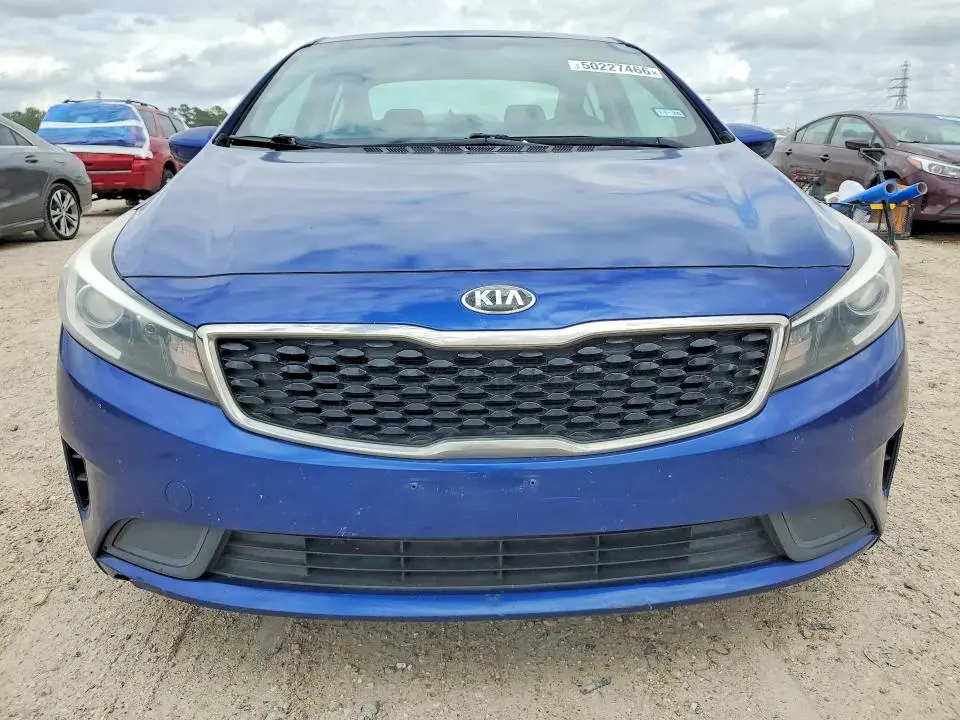 2018 KIA FORTE LX  