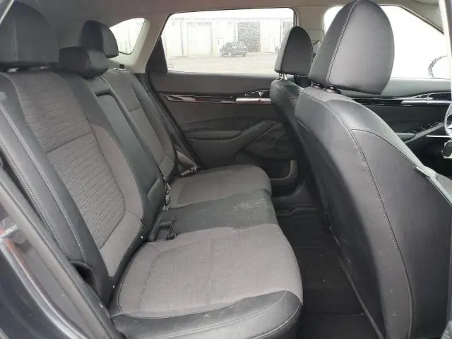 2022 KIA SELTOS S  