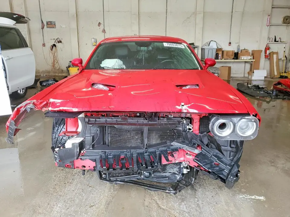 2016 DODGE CHALLENGER R  