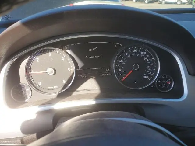 2012 VOLKSWAGEN TOUAREG V6 TDI  