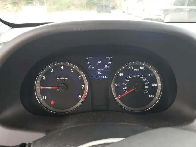 2012 HYUNDAI ACCENT GLS  