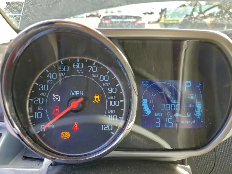 2015 CHEVROLET SPARK 1LT  