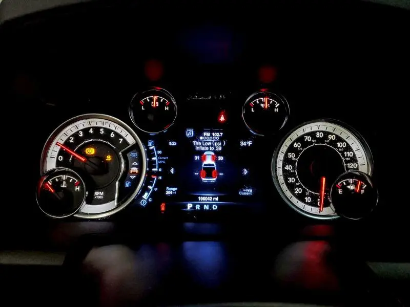 2013 RAM 1500 ST  