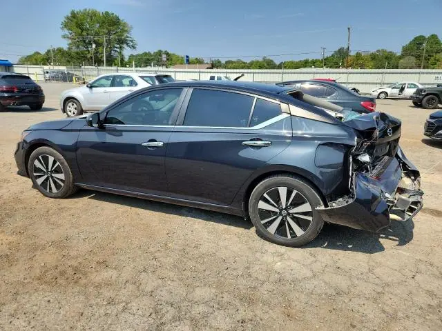 2022 NISSAN ALTIMA SV  