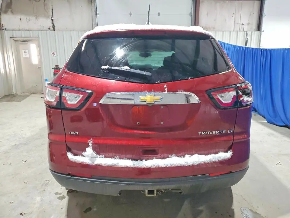 2015 CHEVROLET TRAVERSE LT  
