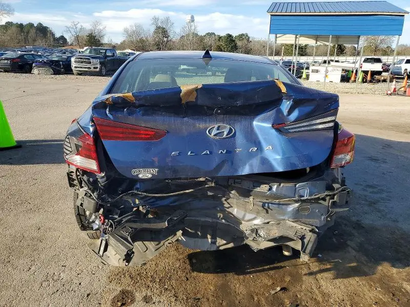 2020 HYUNDAI ELANTRA SEL  