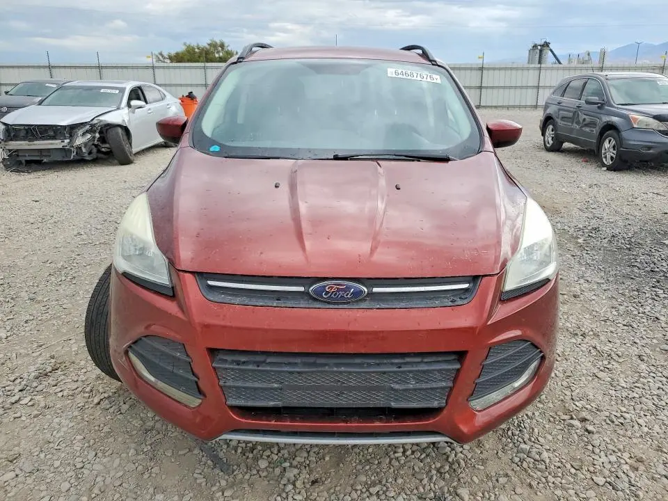 2016 FORD ESCAPE SE  